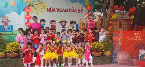 Lớp chồi 4 mừng xuân ất tỵ